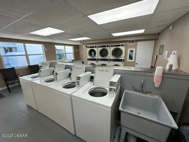 $1,795 | 2727 North Atlantic Avenue, Unit 211, Daytona Beach, FL 32118