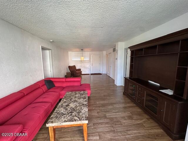 2727 North Atlantic Avenue, Unit 211 Daytona Beach, FL 32118 - Photo 10 of 38 IMG_0613