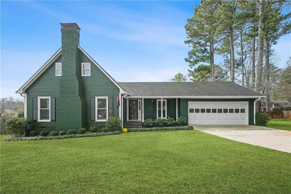 $359,999 | 208 Larcom Lane, Griffin, GA 30224