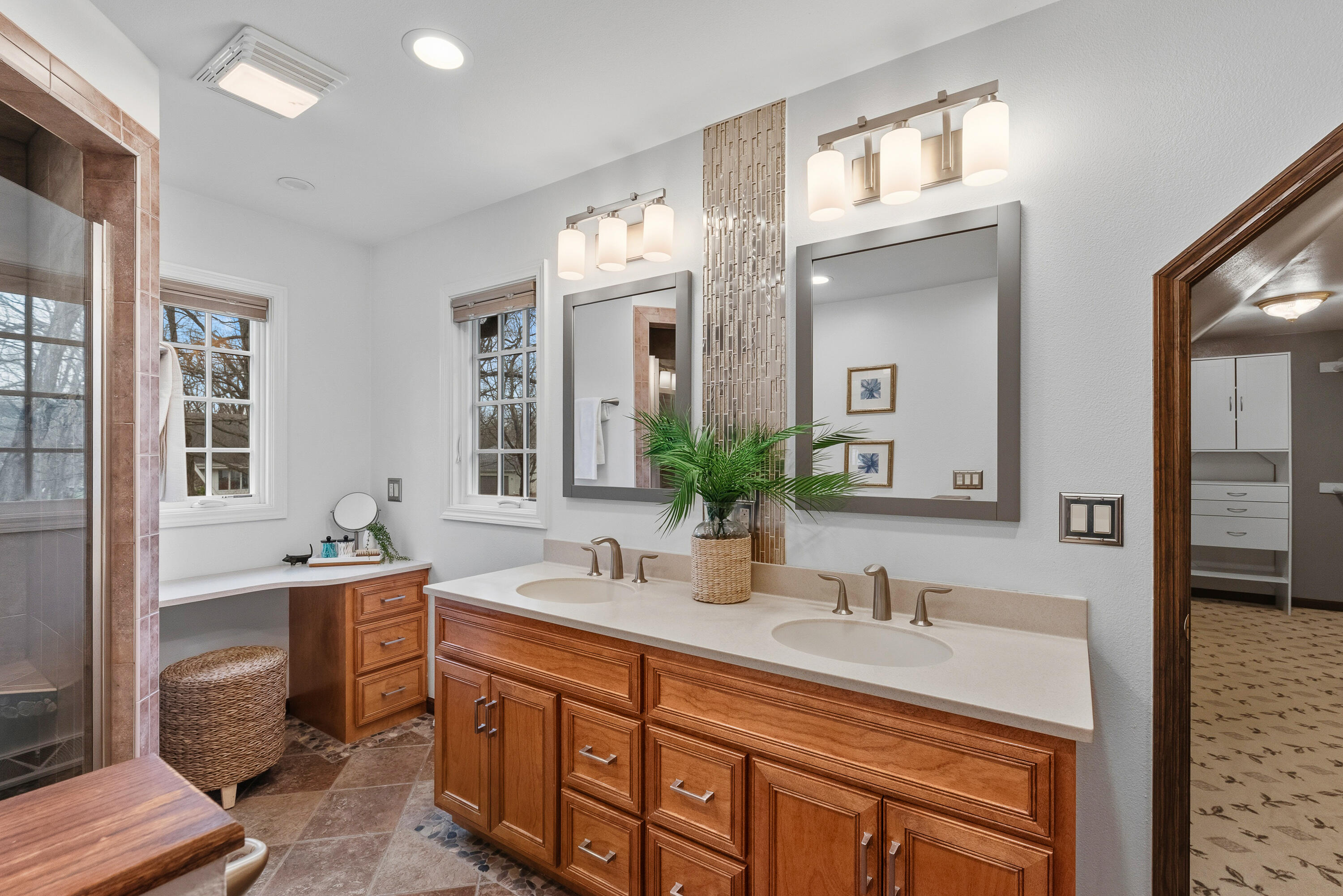 14830 Woodbridge Road Brookfield, WI 53005 - Photo 17 of 28 Primary Bathroom