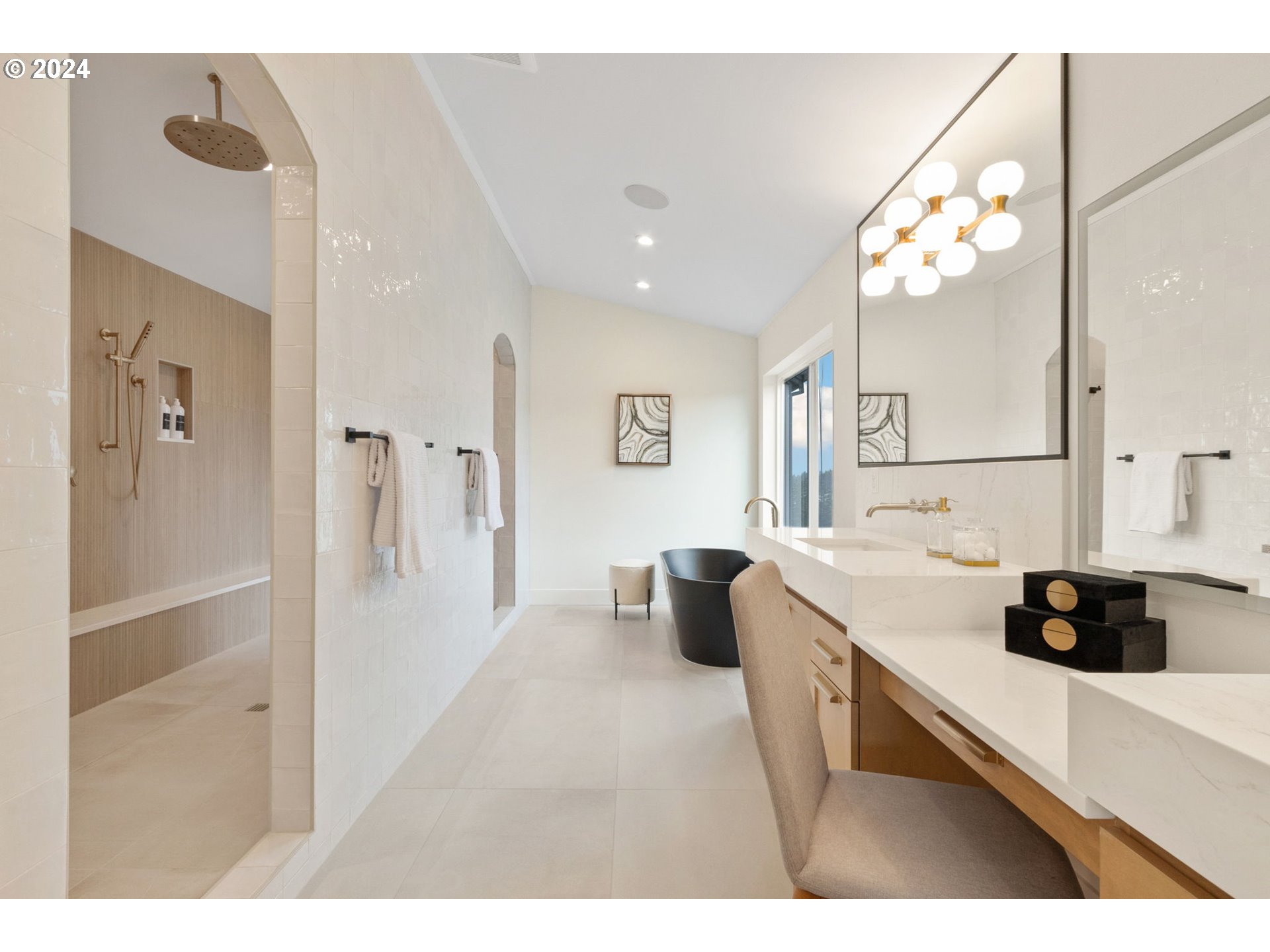23141 Southwest Curry Ridge Drive Sherwood, OR 97140 - Photo 26 of 47 a kitchen with a sink and refrigerator