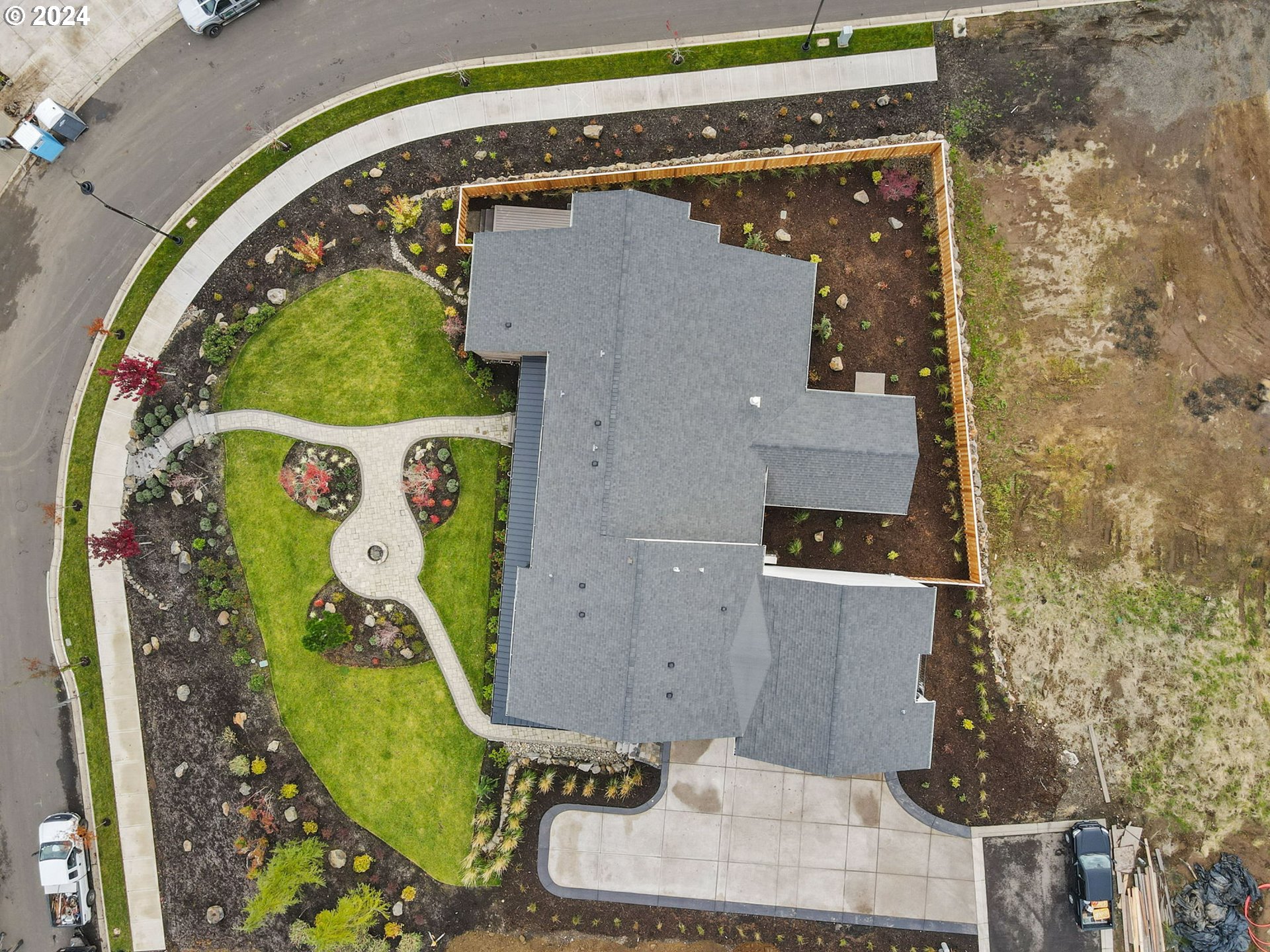 23141 Southwest Curry Ridge Drive Sherwood, OR 97140 - Photo 43 of 47 an aerial view of a swimming pool