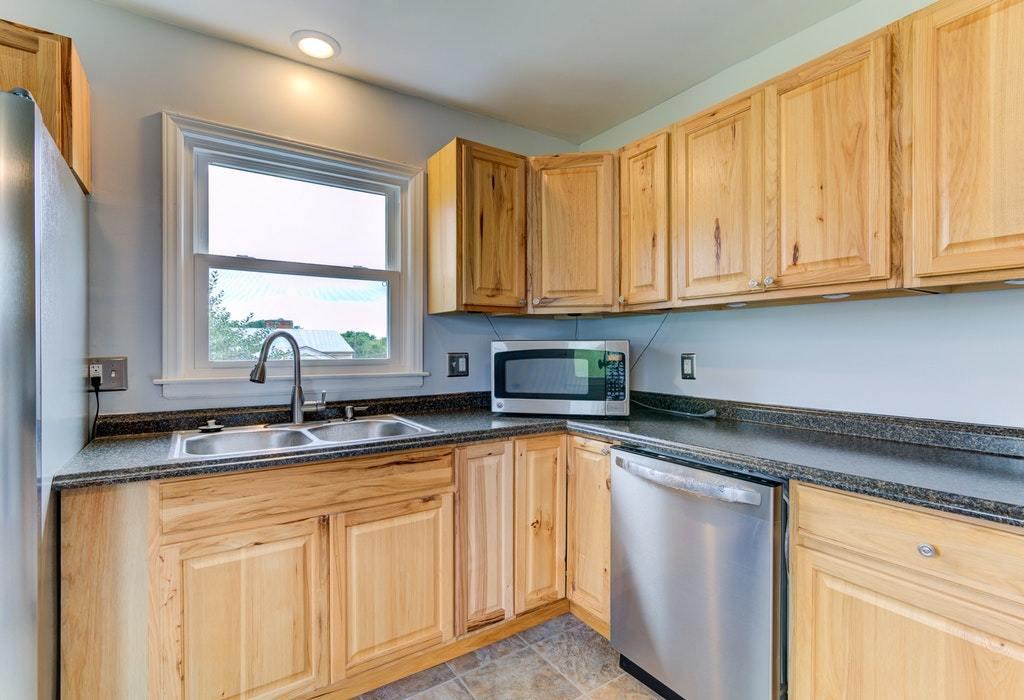 6031 Green Ridge Road Roanoke, VA 24019 - Photo 9 of 27 wide_09-6031 Greenridge Rd Roanoke Va-5-