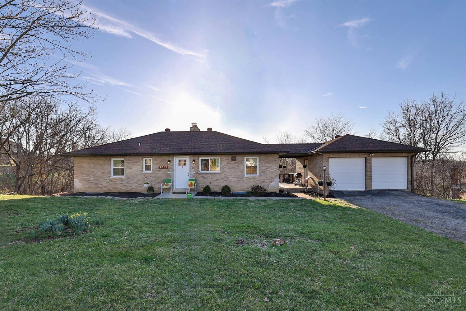 9852 Weik Road Cincinnati, OH 45252 - Photo 1 of 23 Gallery Image 1