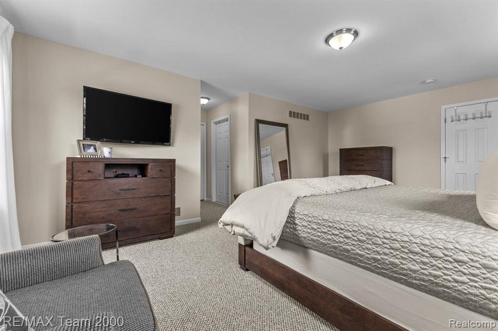 51139 Gold Ridge Lane Canton, MI 48188 - Photo 16 of 29