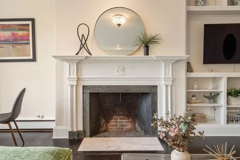 $1,099,000 | 1 Chestnut Street, Unit 3B, Boston, MA 02108