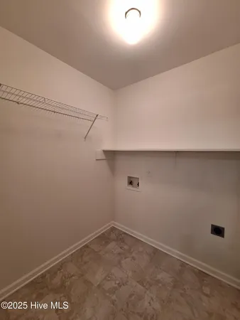 $1,300 | 2207 Locksley Woods Drive, Unit E, Greenville, NC 27858