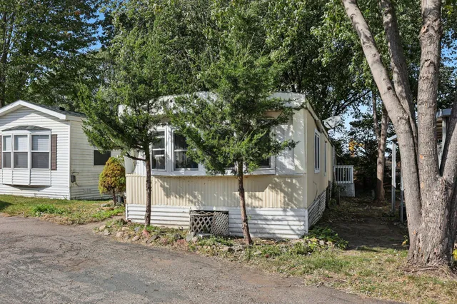 $38,000 | 1403 Concord Street South, Unit 15, South St. Paul, MN 55075