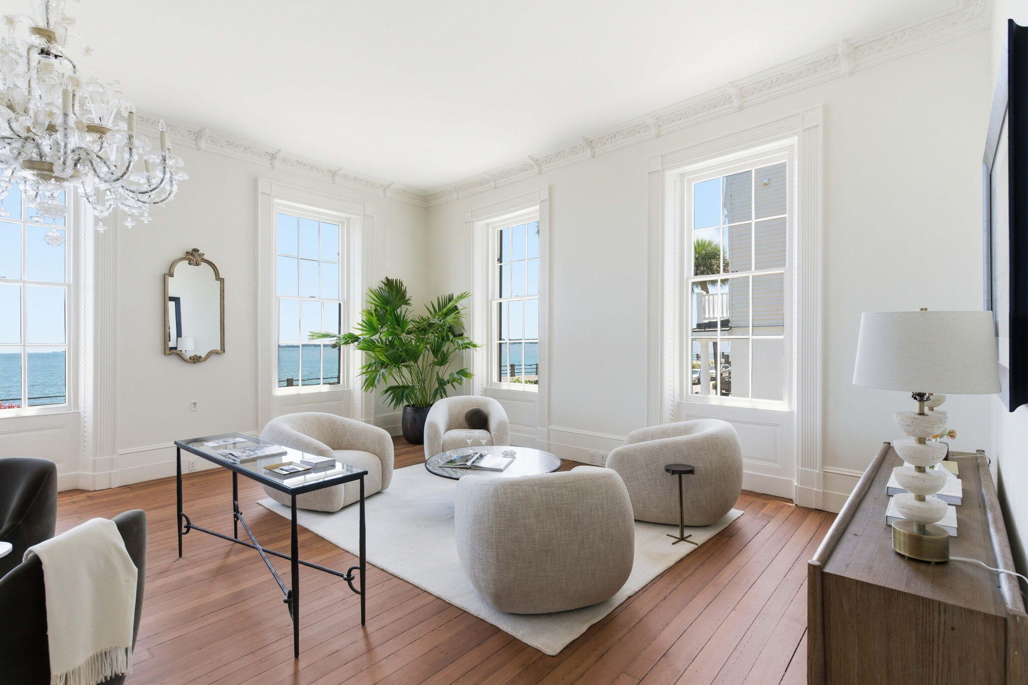 2 Water Street Charleston, SC 29401 - Photo 9 of 107 Living Room