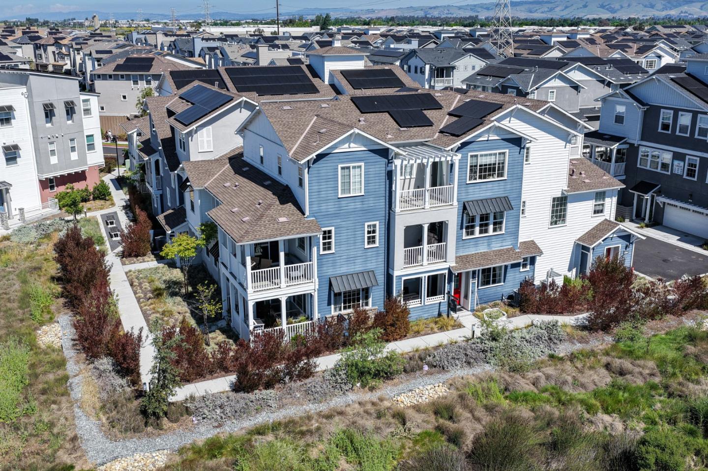 9532 Seawind Way Newark, CA 94560 - Photo 5 of 44 an aerial view of residential houses with outdoor space