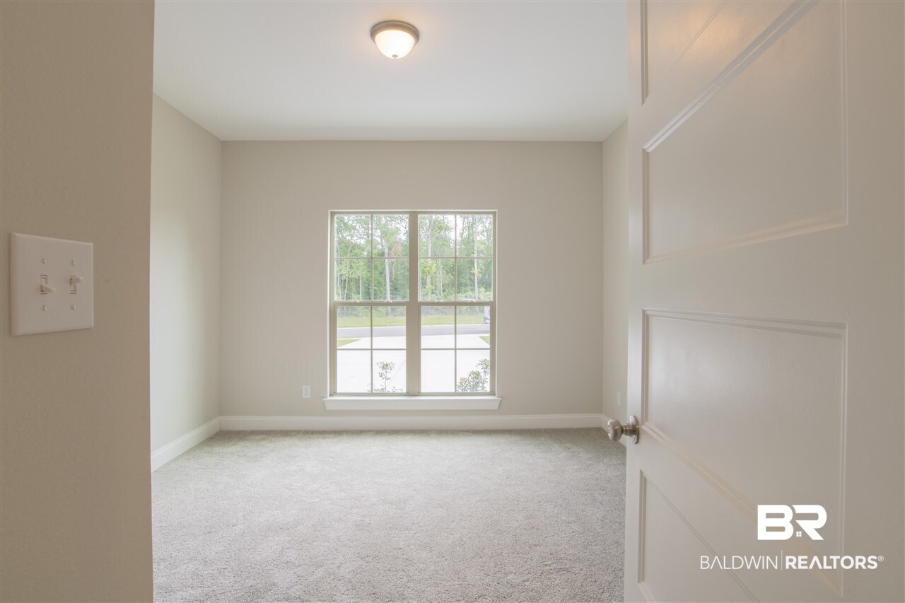 12601 Squirrel Drive Daphne, AL 36527 - Photo 21 of 39