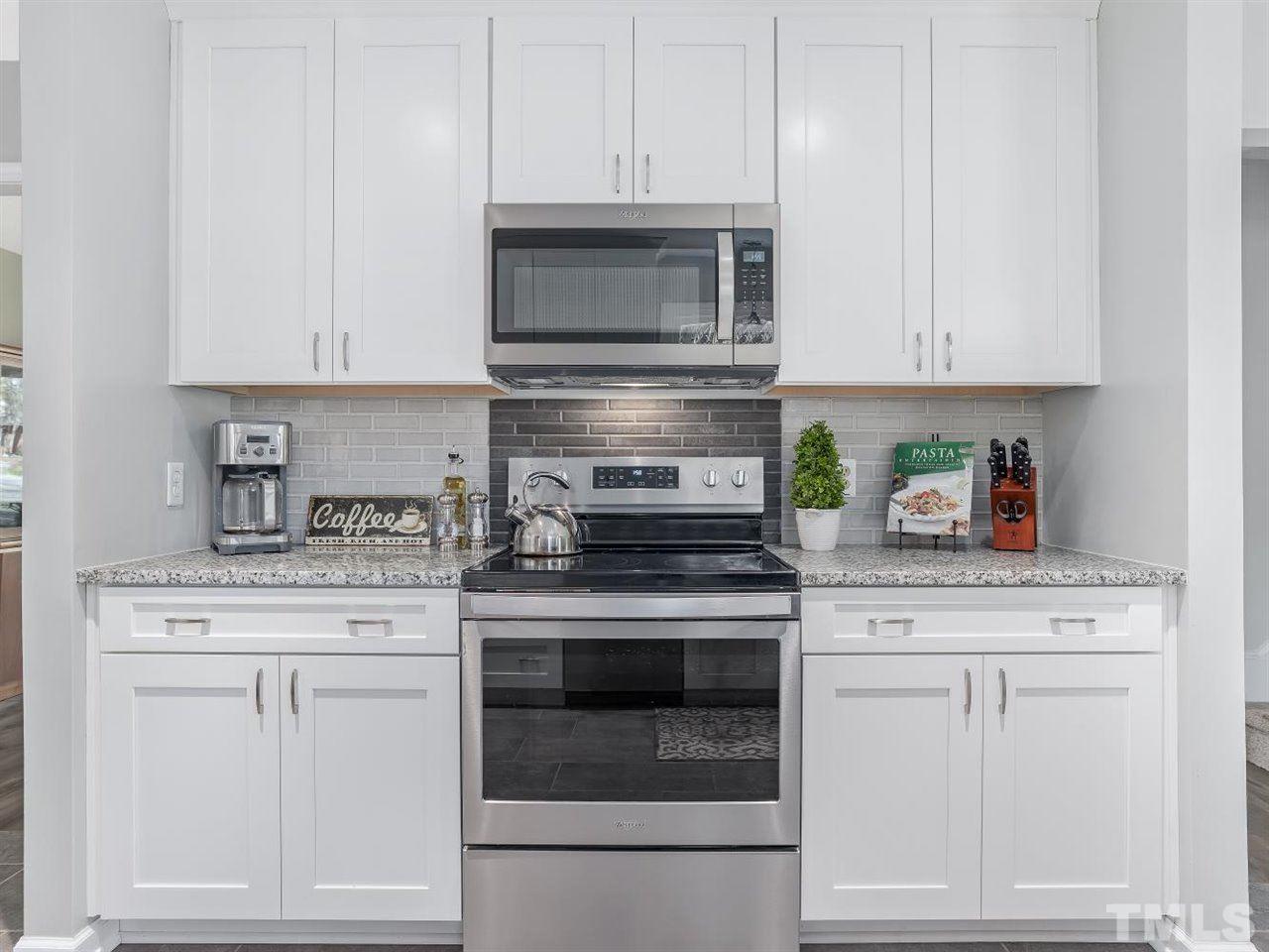 706 Grimstead Circle Cary, NC 27511 - Photo 12 of 30