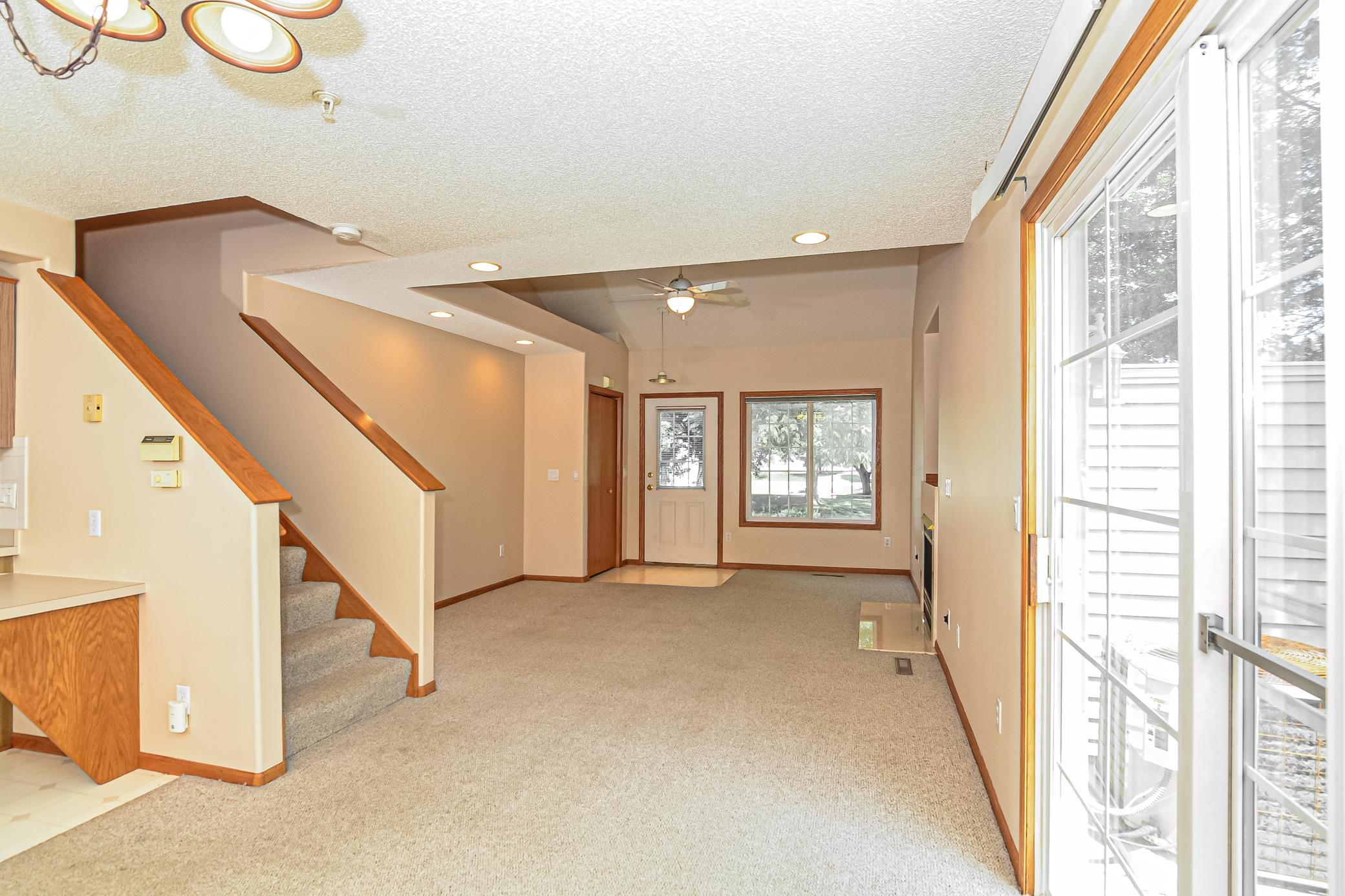 2795 Ranchview Lane North, Unit 12 Plymouth, MN 55447 - Photo 5 of 15