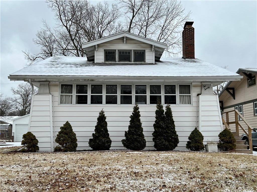 220 South Dennis Avenue Decatur, IL 62522 - Photo 2 of 23