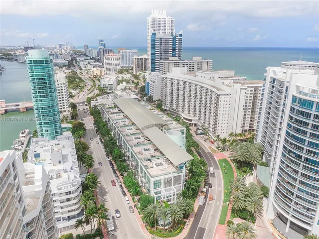 $3,500 | 6000 Collins Avenue, Unit 527, Miami Beach, FL 33140