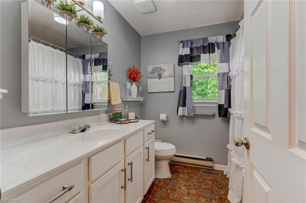153 Lake Lemar Road Reidsville, NC 27320 - Photo 22 of 30
