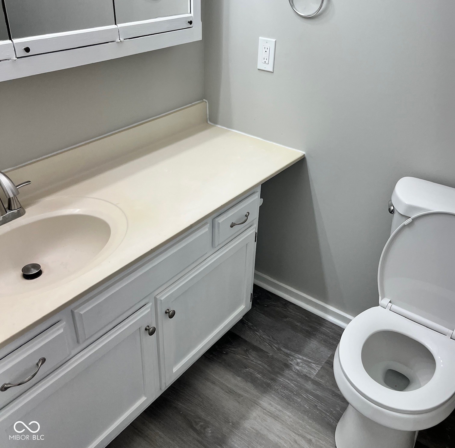 157 Hauser Drive Hope, IN 47246 - Photo 8 of 12