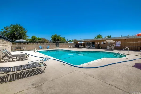 $299,000 | 540 Oakdale Lane, Unit A, El Cajon, CA 92021