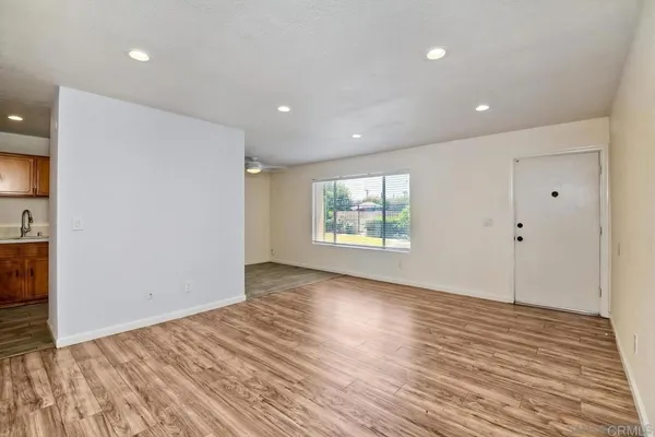 $299,000 | 540 Oakdale Lane, Unit A, El Cajon, CA 92021