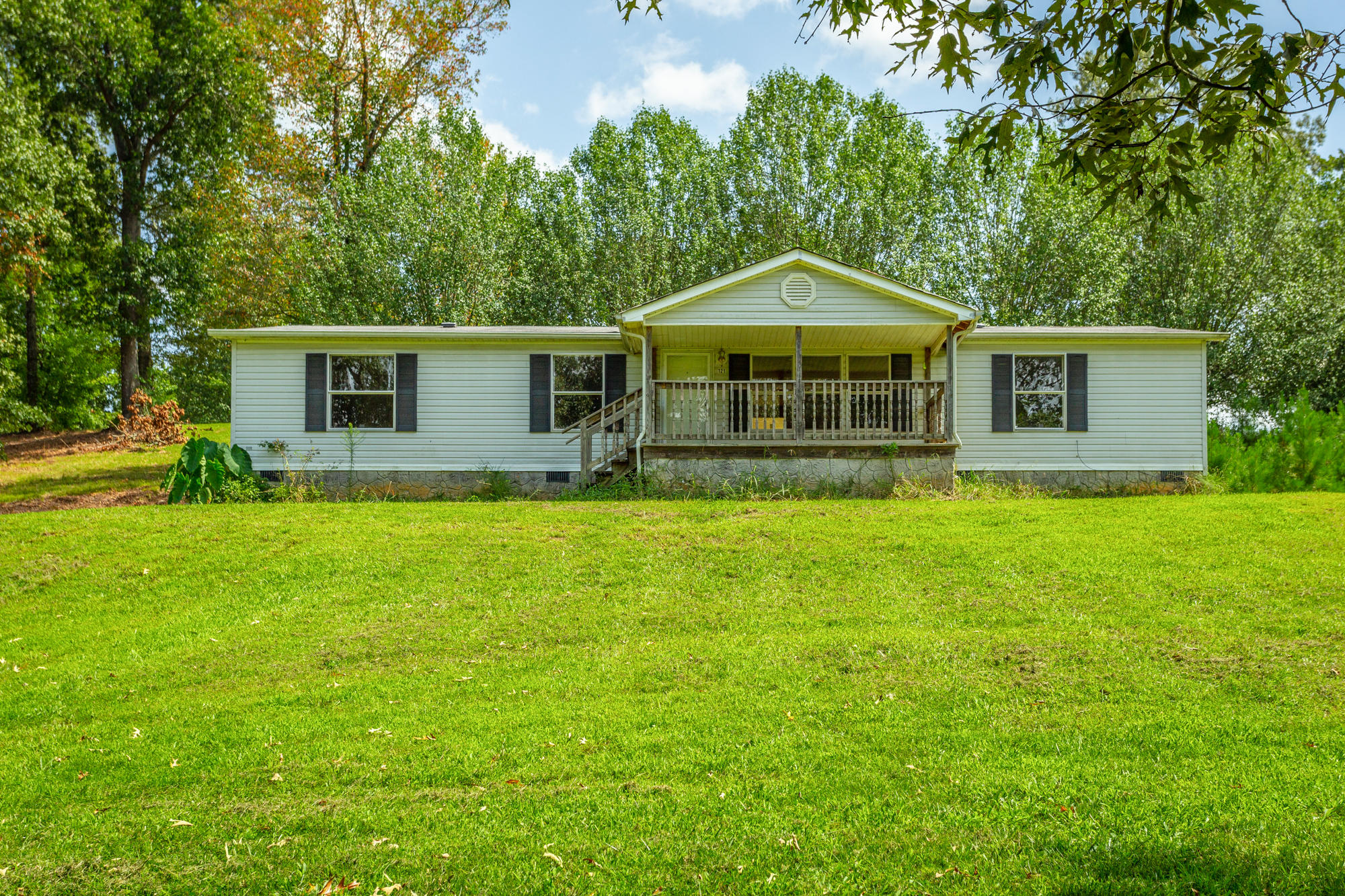 368 York Road Ocoee, TN 37361 - Photo 3 of 85 368 York Rd. EX HD-5