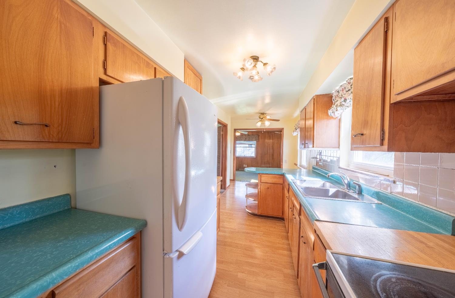 609 Ridge Avenue Aurora, IN 47001 - Photo 26 of 53