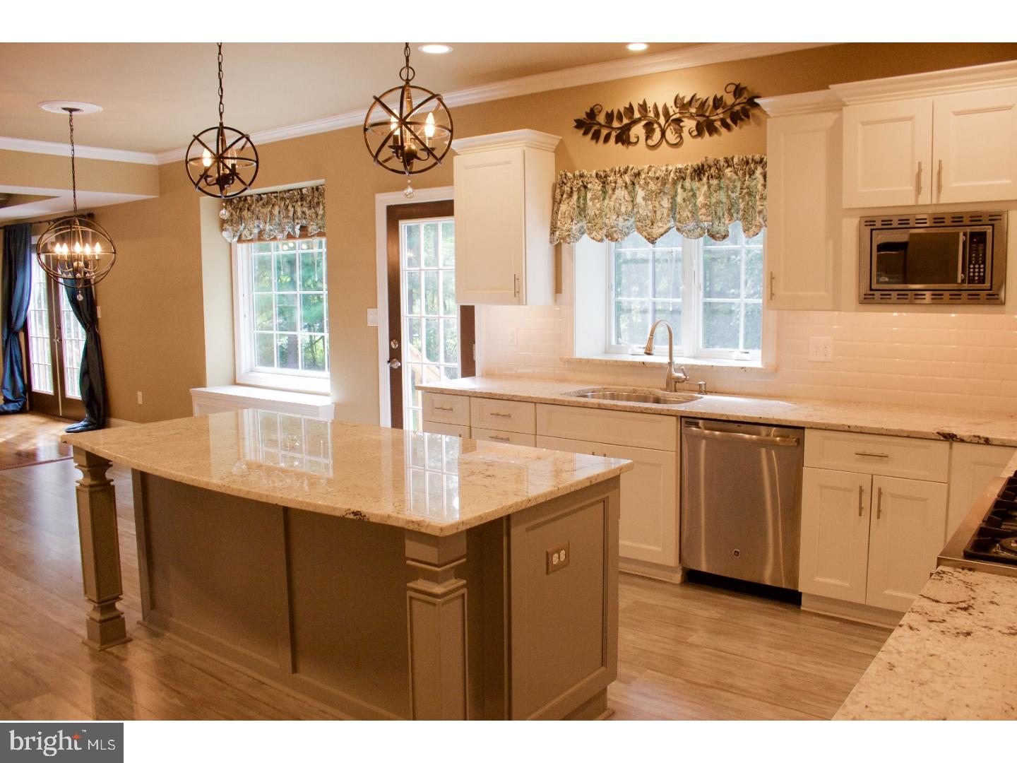 128 Jackson Road Medford, NJ 08055 - Photo 3 of 20 Kitchen