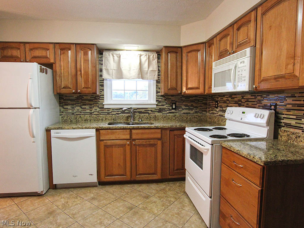 12145 Green Road Wakeman, OH 44889 - Photo 11 of 21 Gallery Image 11