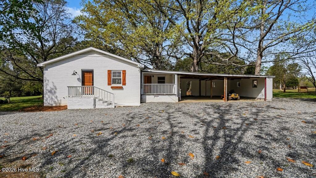 4970 Covered Bridge Road Trinity, NC 27370 - Photo 10 of 31 Side view