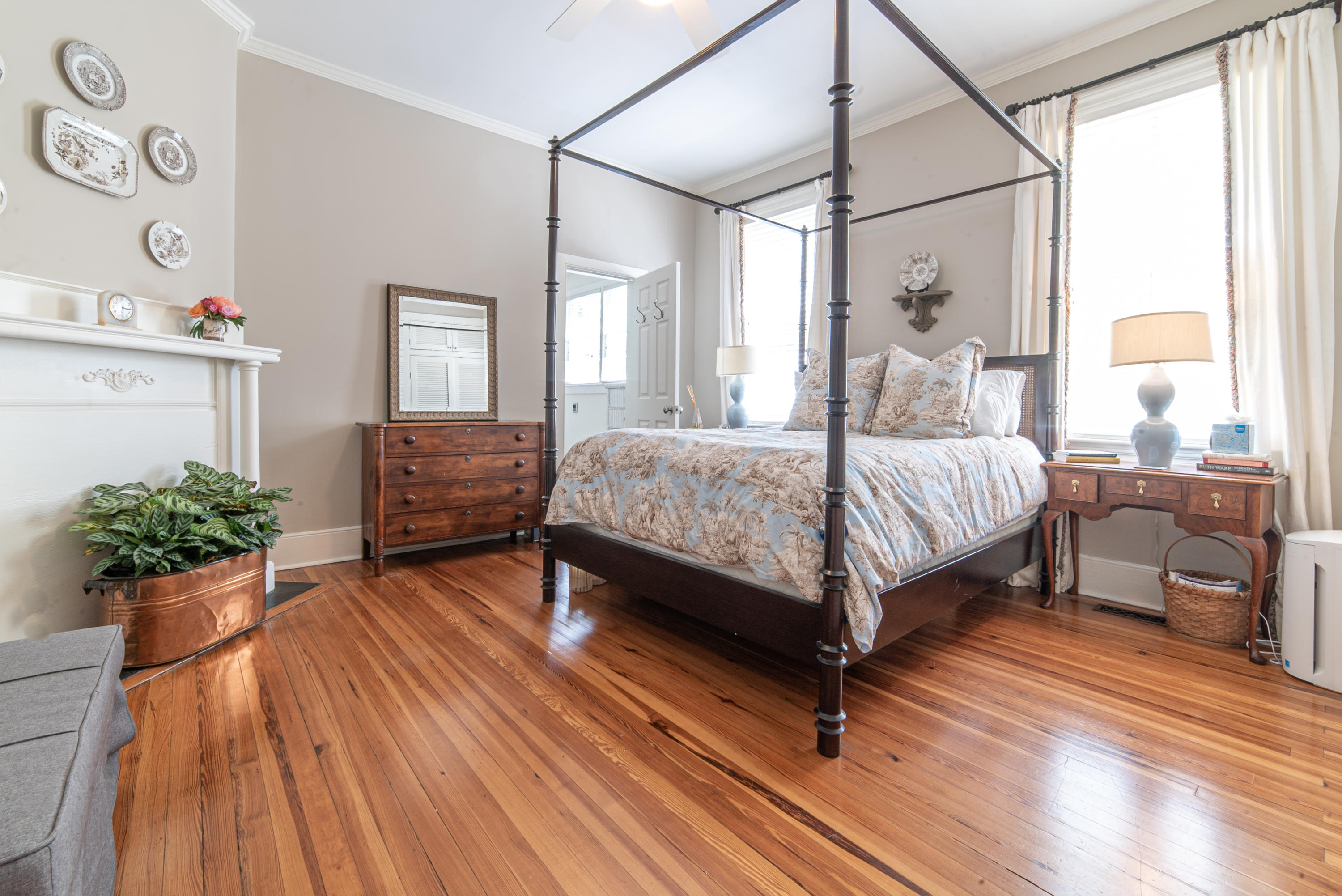 5 Rutledge Boulevard, Unit A Charleston, SC 29401 - Photo 11 of 22 Master Bedroom