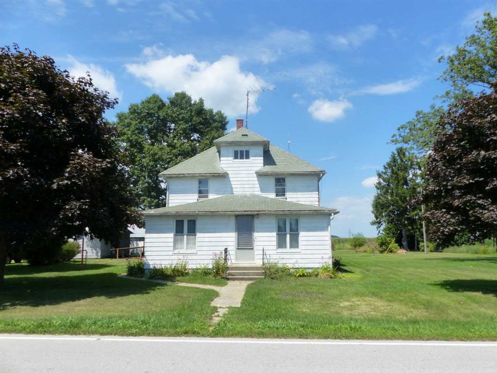 29199 Johnson Road North Liberty, IN 46554 - Photo 1 of 6