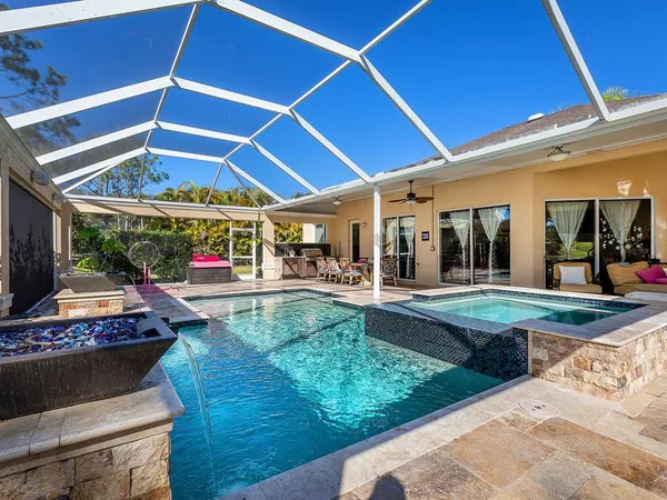 $745,000 | 8318 Planters Knoll Terrace, Bradenton, FL 34201