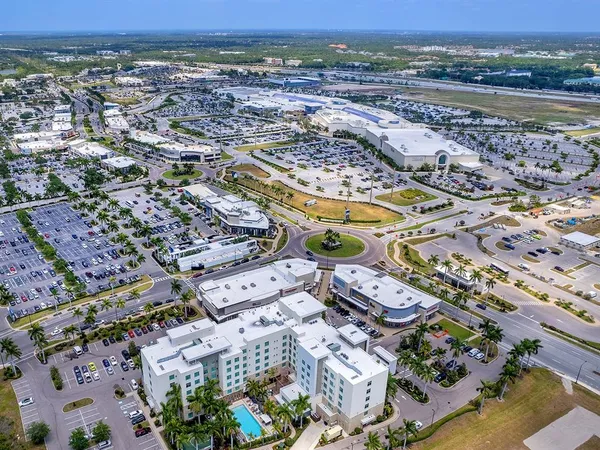 $745,000 | 8318 Planters Knoll Terrace, Bradenton, FL 34201