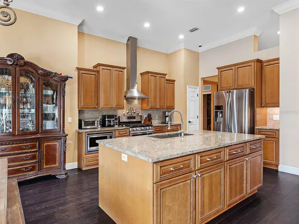 $745,000 | 8318 Planters Knoll Terrace, Bradenton, FL 34201