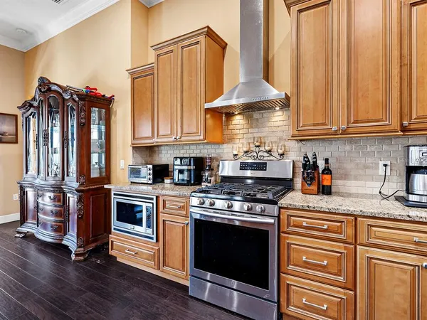 $745,000 | 8318 Planters Knoll Terrace, Bradenton, FL 34201