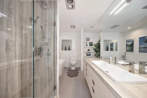 $435,000 | 2840 Sherwood Avenue, Unit A, Modesto, CA 95350