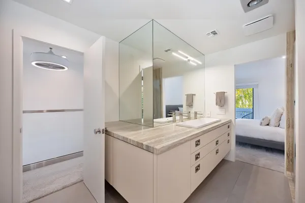 $435,000 | 2840 Sherwood Avenue, Unit A, Modesto, CA 95350