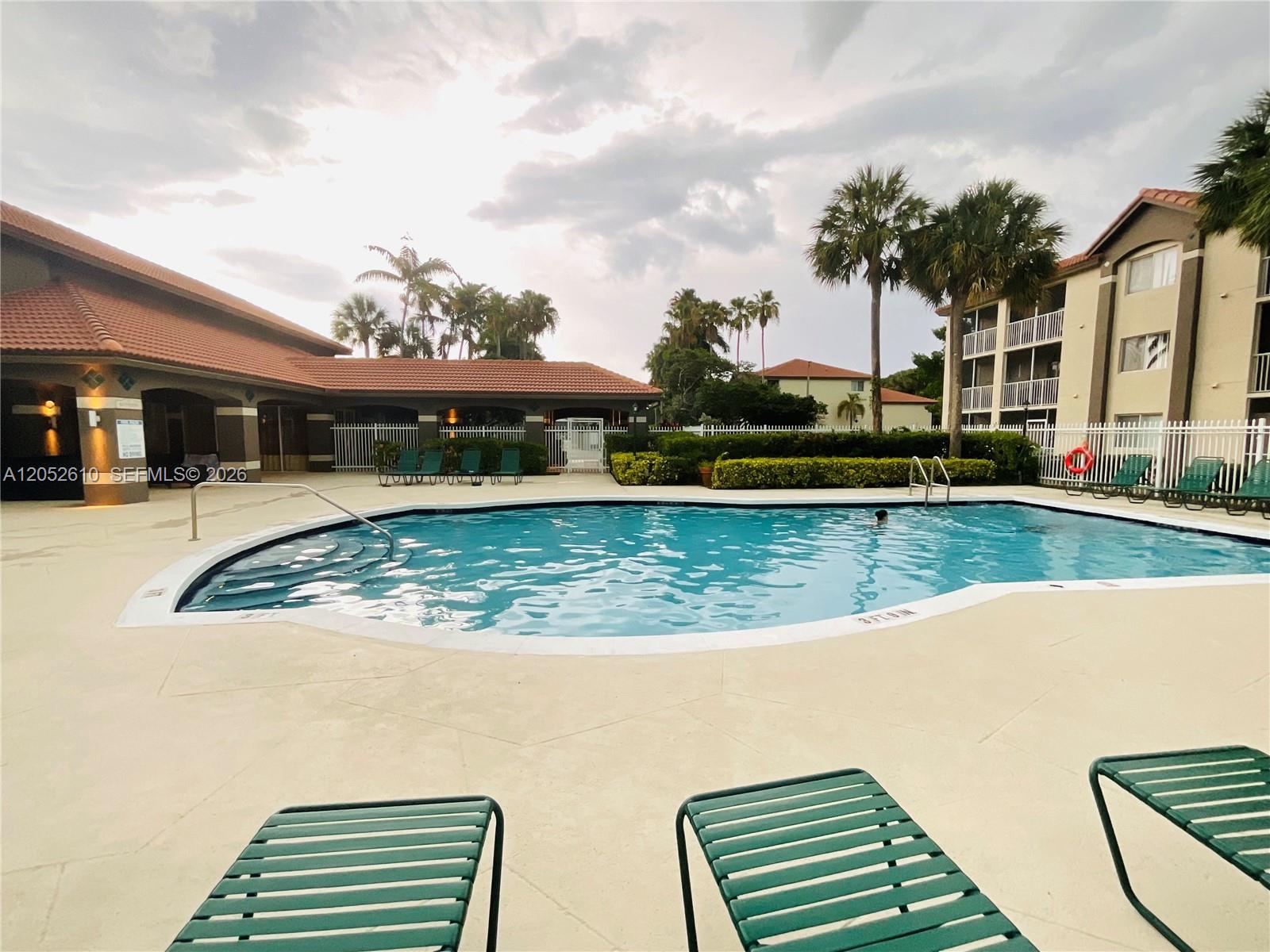420 South Park Road, Unit 108 Hollywood, FL 33021 - Photo 2 of 17
