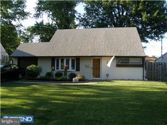 52 Middle Road Levittown, PA 19056 - Photo 1 of 12 Gallery Image 1