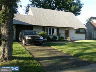 52 Middle Road Levittown, PA 19056 - Photo 12 of 12 Gallery Image 12