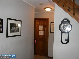 52 Middle Road Levittown, PA 19056 - Photo 9 of 12 Gallery Image 9