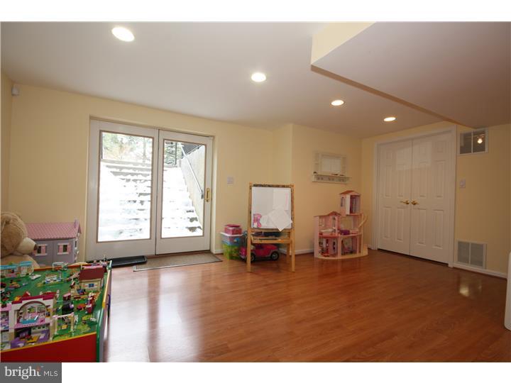 19 Bramley Road Moorestown, NJ 08057 - Photo 22 of 25 Walk-out Basement
