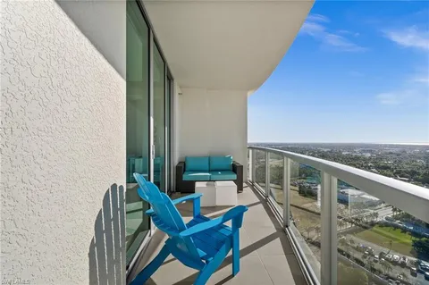 $310,000 | 3000 Oasis Grand Boulevard, Unit 2903, Fort Myers, FL 33916