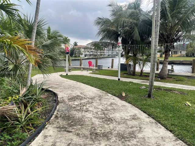 $2,100 | 455 Golden Isles Drive, Unit 107, Hallandale Beach, FL 33009