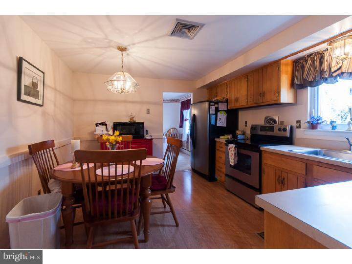 471 Hillendale Road Media, PA 19063 - Photo 12 of 25 Kitchen