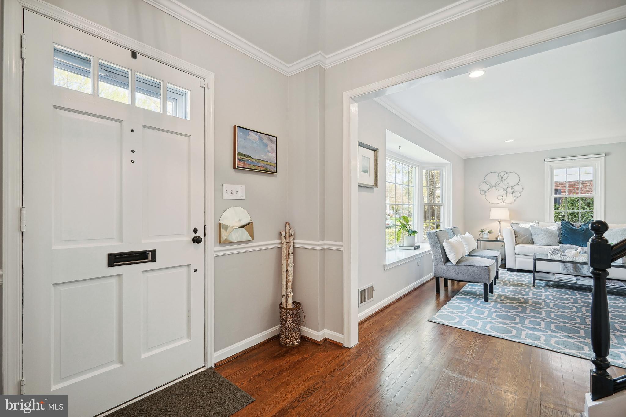 8504 Stable Drive Alexandria, VA 22308 - Photo 4 of 53