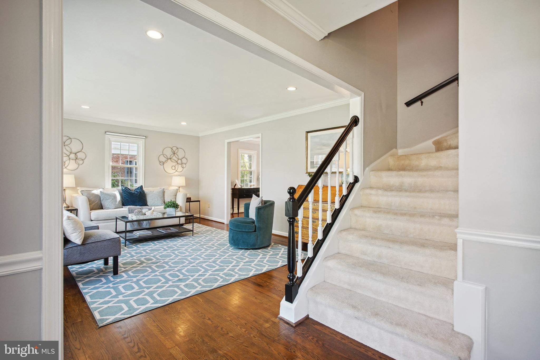 8504 Stable Drive Alexandria, VA 22308 - Photo 5 of 53