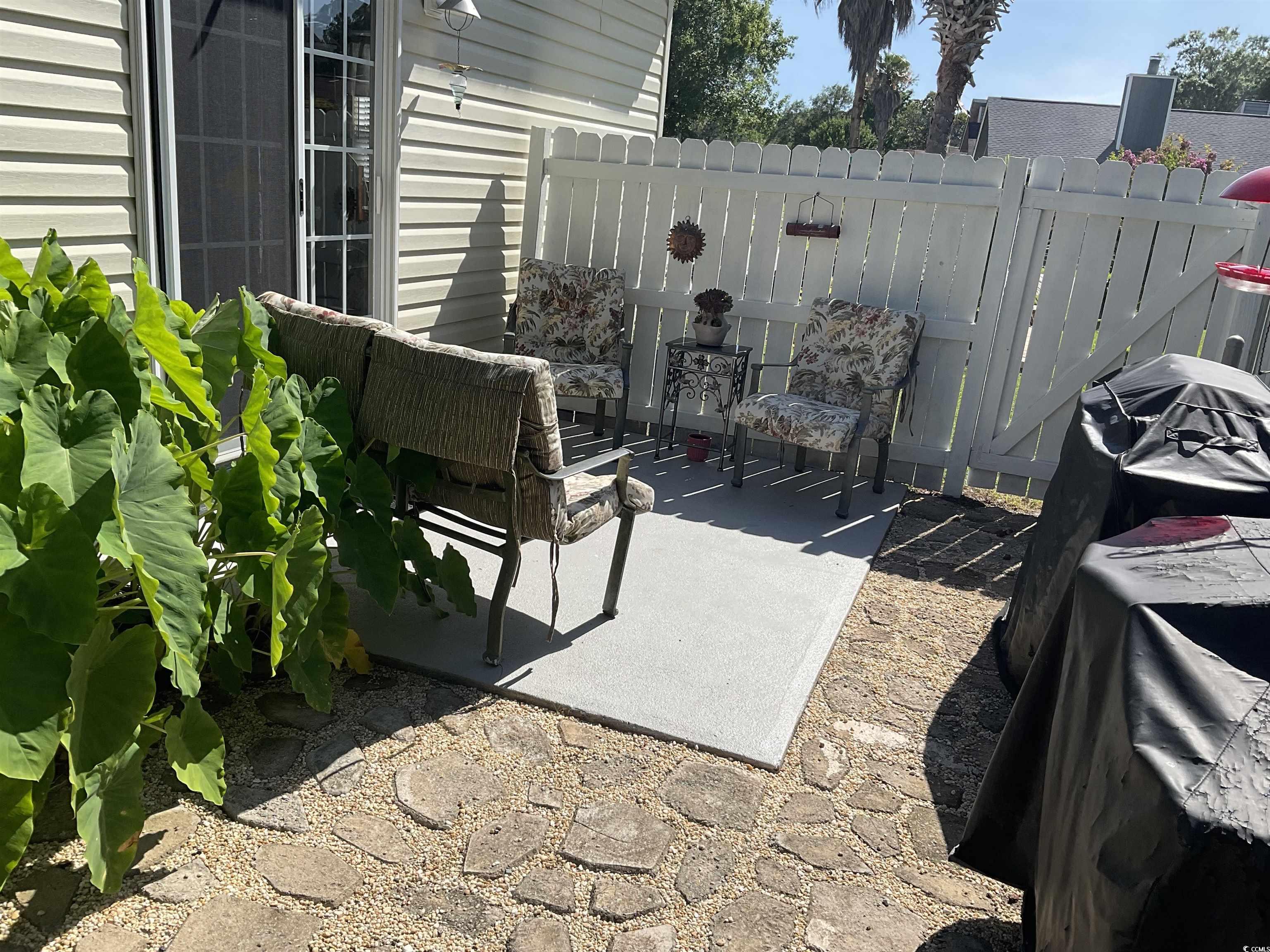 804 Brenda Place Myrtle Beach, SC 29577 - Photo 28 of 39 View of patio