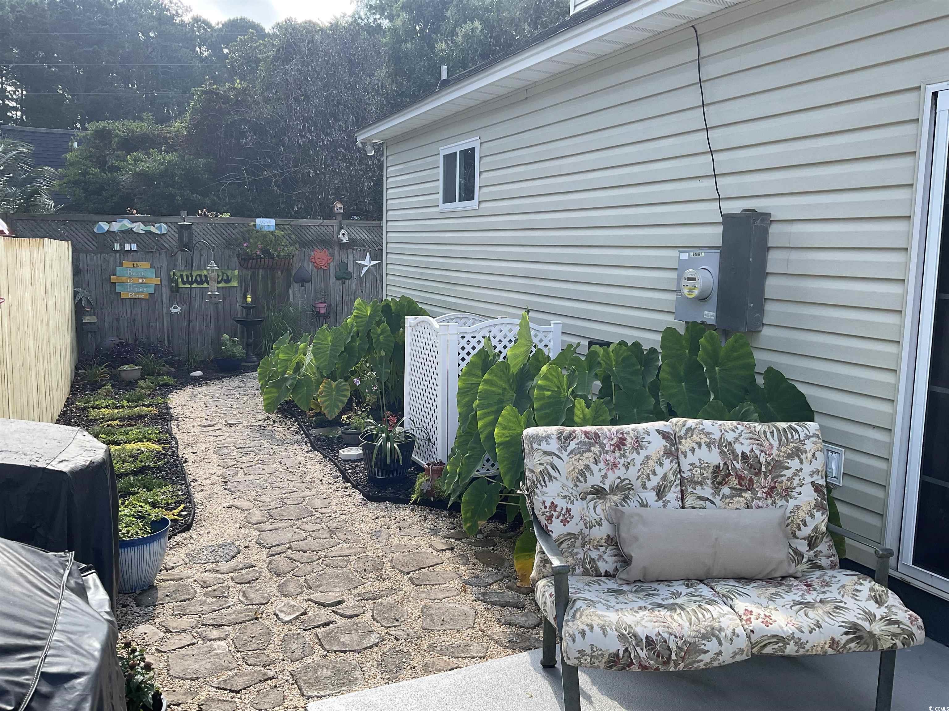 804 Brenda Place Myrtle Beach, SC 29577 - Photo 29 of 39 View of patio / terrace