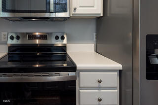 2831 Edridge Court Raleigh, NC 27607 - Photo 12 of 36 MLS_2831 Edridge-12