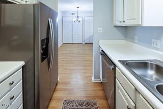 2831 Edridge Court Raleigh, NC 27607 - Photo 18 of 36 MLS_2831 Edridge-18